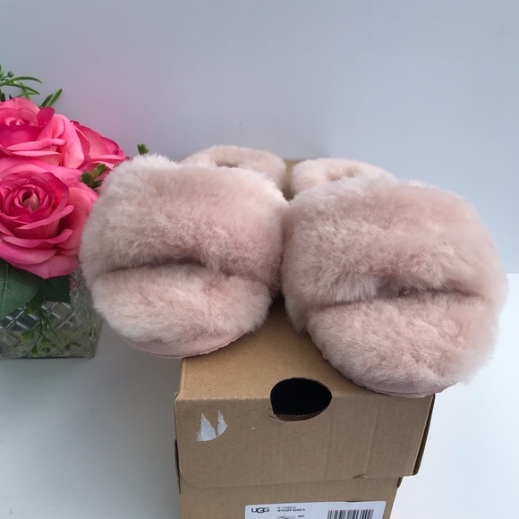 UGG Fluff Slide II - Picture 4 of 9